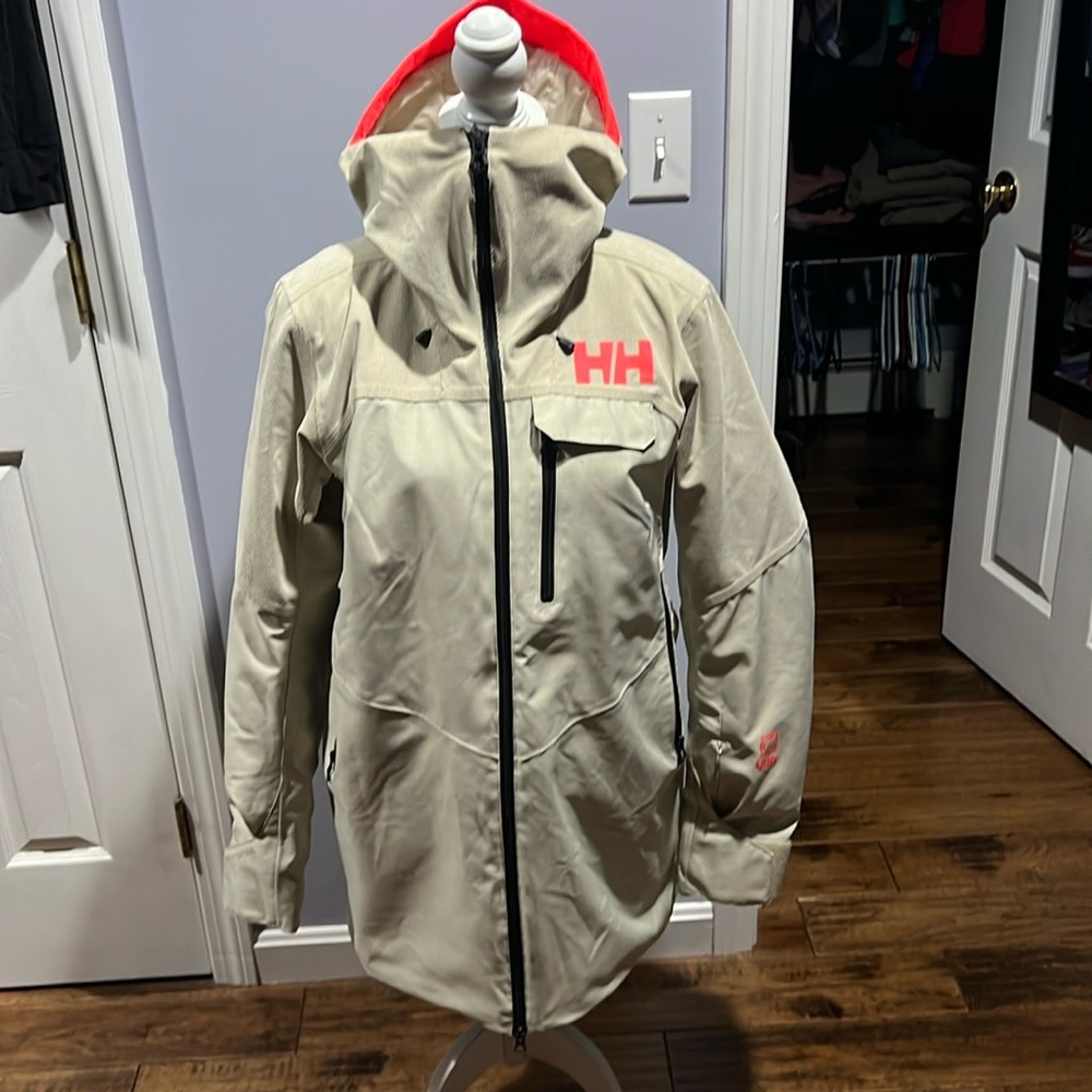 Helley Hansen Whitewall Lifaloft Jacket - women’s Large tan